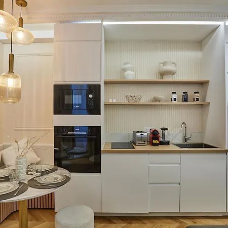 Sublime In The Heart Of 4 People Fbmar1 By Studioprestige Apartment Paris